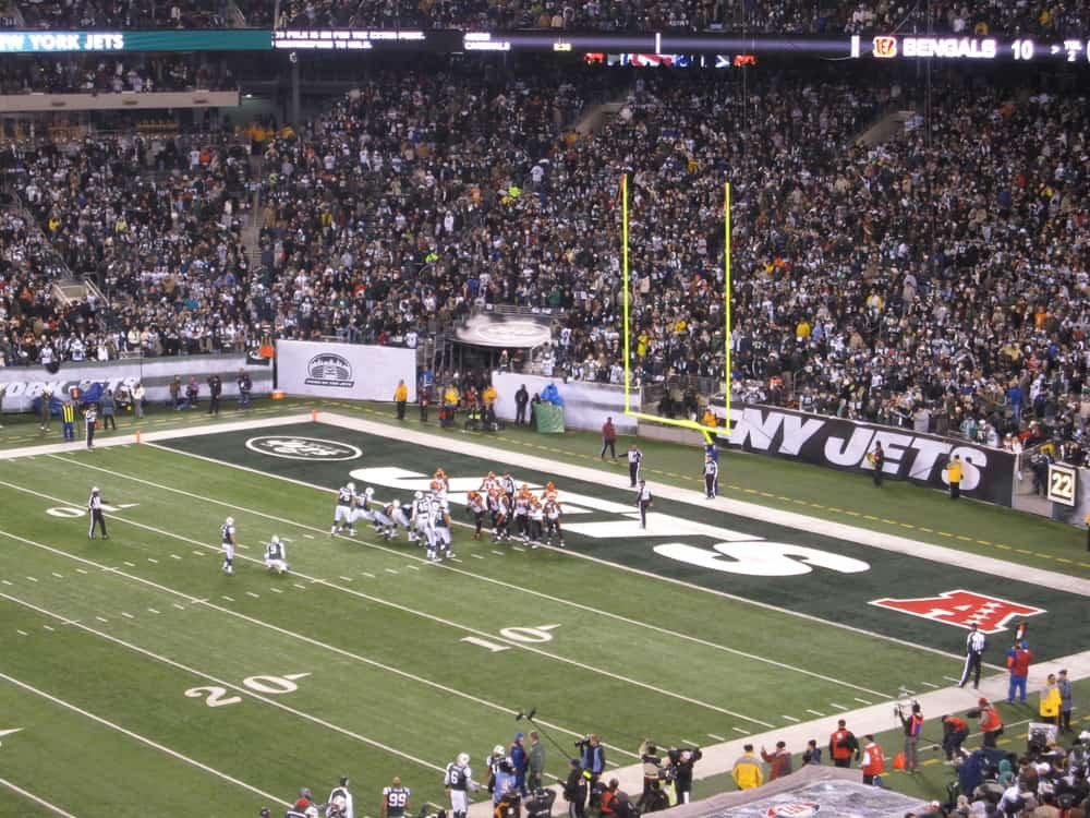 An NFL game between the New York Jets and the Cincinnati Bengals