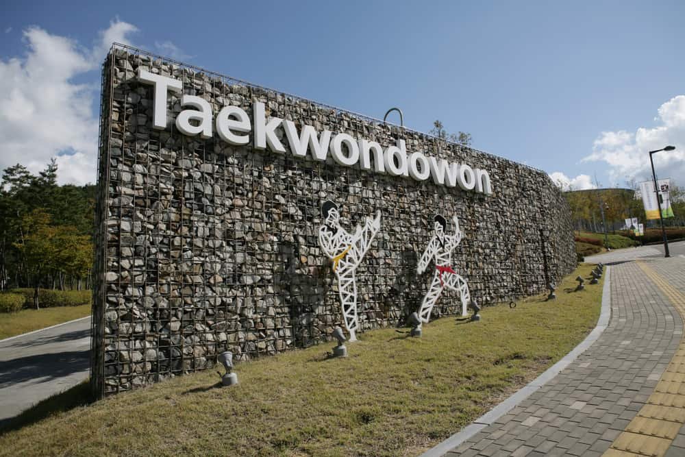 The Taekwondowon is a taekwondo(Korean traditional martial arts)venue